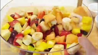 Special Fruit Chaat Recipe - Fruit chaat  Ramadan Recipe in Urdu Hindi - TRF