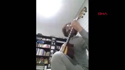 Kıbrıslı Rumlar'dan Aşık Veysel türküsüyle barış mesajı