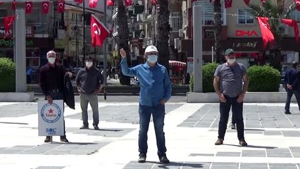 Çanakkale'de sosyal mesafeli 1 Mayıs kutlaması