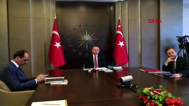 ERDOĞAN CERRAHPAŞA TIP FAKÜLTESİ HASTANESİ'NDE TEDAVİ GÖREN HASTALARLA TELEKONFERANSLA GÖRÜŞTÜ
