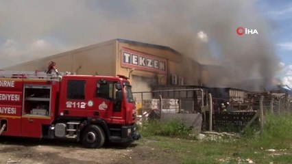 Edirne'de korkutan yangın... İş yeri küle döndü