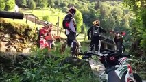 CRAZY & ANGRY PEOPLE VS BIKERS ( 720 X 720 )