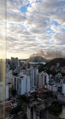 Incêndio na Praia do Suá, em Vitória