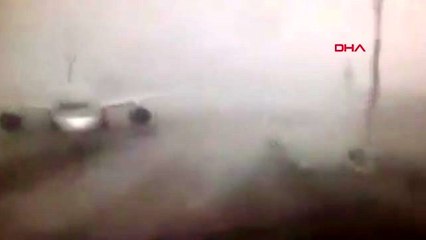 Katar'da iki uçak havalimanında çarpıştı