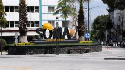 Somalılar, sokağa çıkma kısıtlamasında kan bağışı için sokağa çıktı