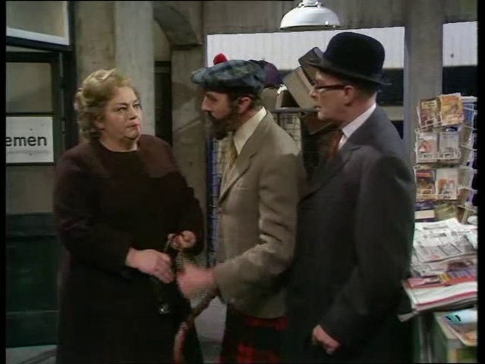 Sykes  -. 'Marriage'  Eric Sykes • Hattie Jacques • Richard Wattis • Gretchen Franklin