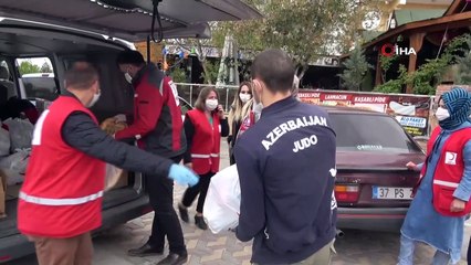 Memleketlerine gidemeyen yabancı öğrencilere, Kızılay’dan yardım