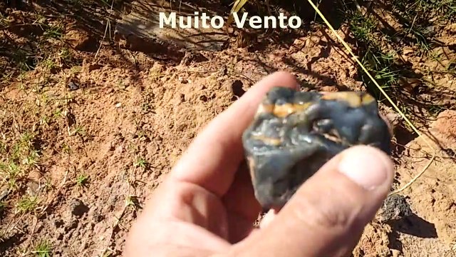 Muitas Pedras e Minerais - Detector de Metais - Metal