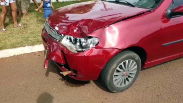 Motociclista fica ferido após bater com carro no Bairro Morumbi