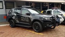 Homem agride a irmã, quebra objetos em casa e acaba detido por policiais do Choque