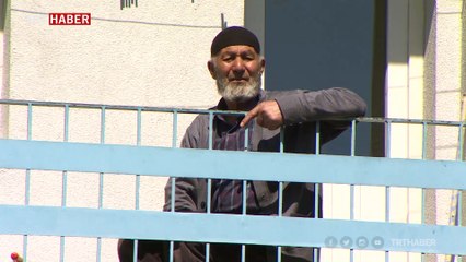 65 yaş ve üstüne evde düzenli spor önerisi