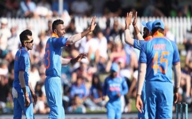 हैमिल्टन में ढही भारतीय पारी, न्यूजीलैंड ने 8 विकेट से जीता मैच