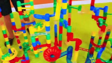 Marble Run Races Giant Set Build!!!!