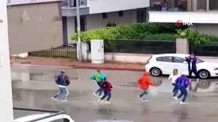 Dans aşıkları 'kısıtlama' dinlemedi