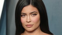 Kylie Jenner Slams Fan & Calls Out Kris Jenner Over KUWTK Episode