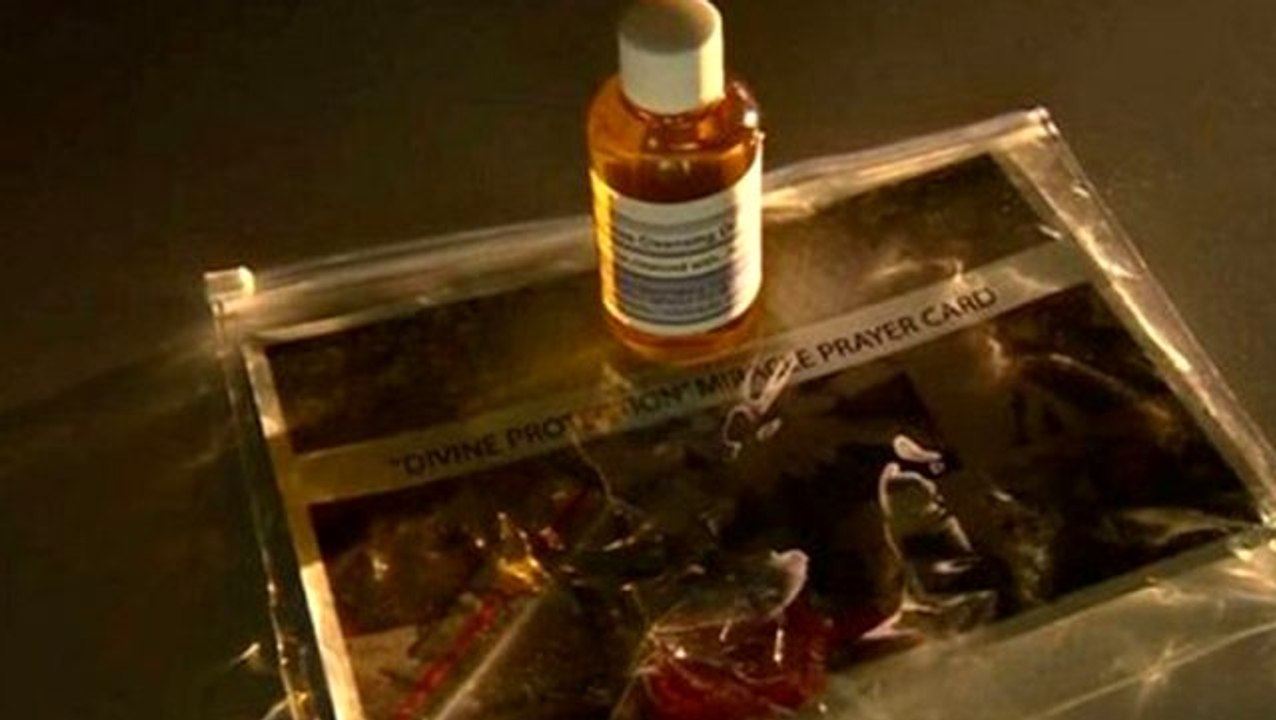 İngiltere'de Krallık Kilisesi, "İlahi temizlik yağı" adıyla sahte koronavirüs ilacı satıyor