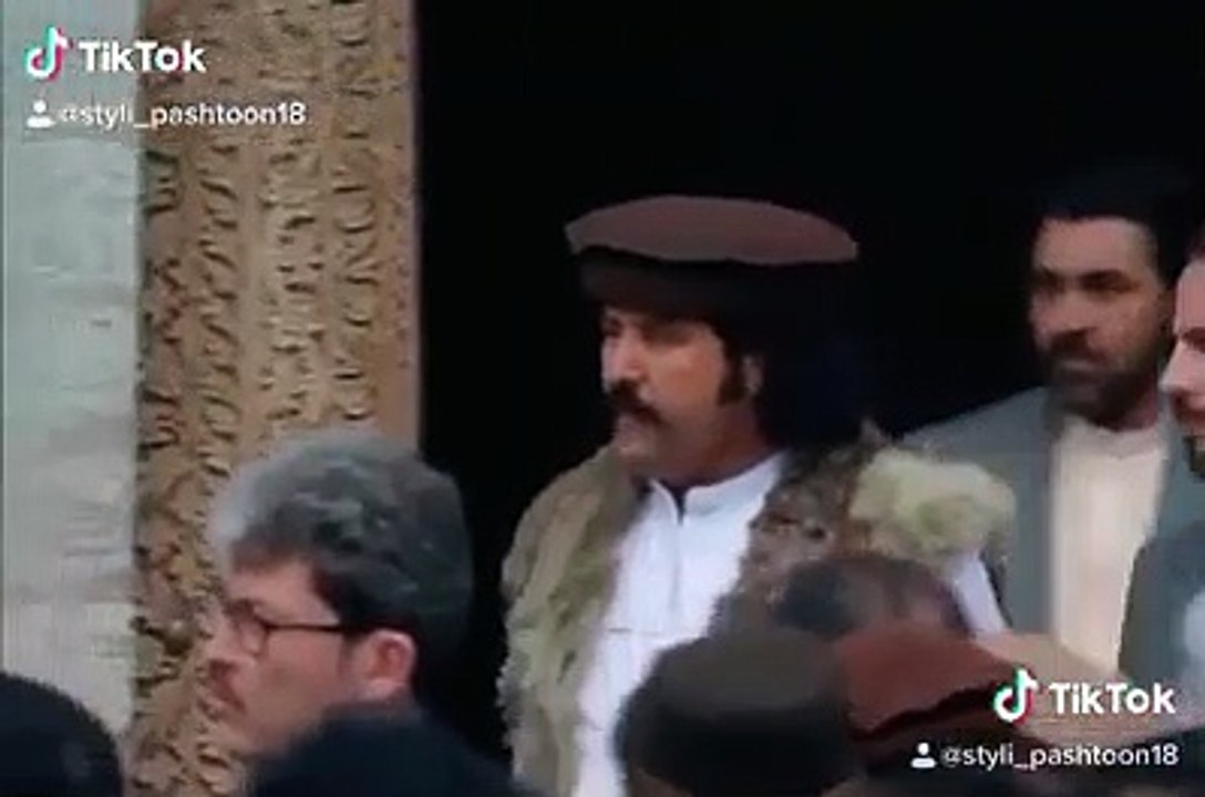 ته_ازمرې_ي_ستا_بس_دغه_يو_انداز_کافې_دې_تورمخو_ته دعا ورته کوى