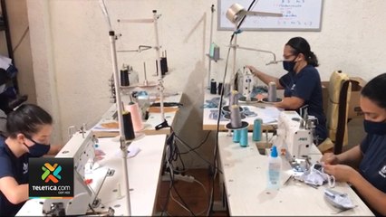 tn7-Tica pasó de diseñar trajes de baño a mascarillas reutilizables para subsistir-010520