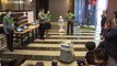 شاهد: روبوت يستقبل المرضى في فندق ياباني لتقديم الدعم والتشجيع
