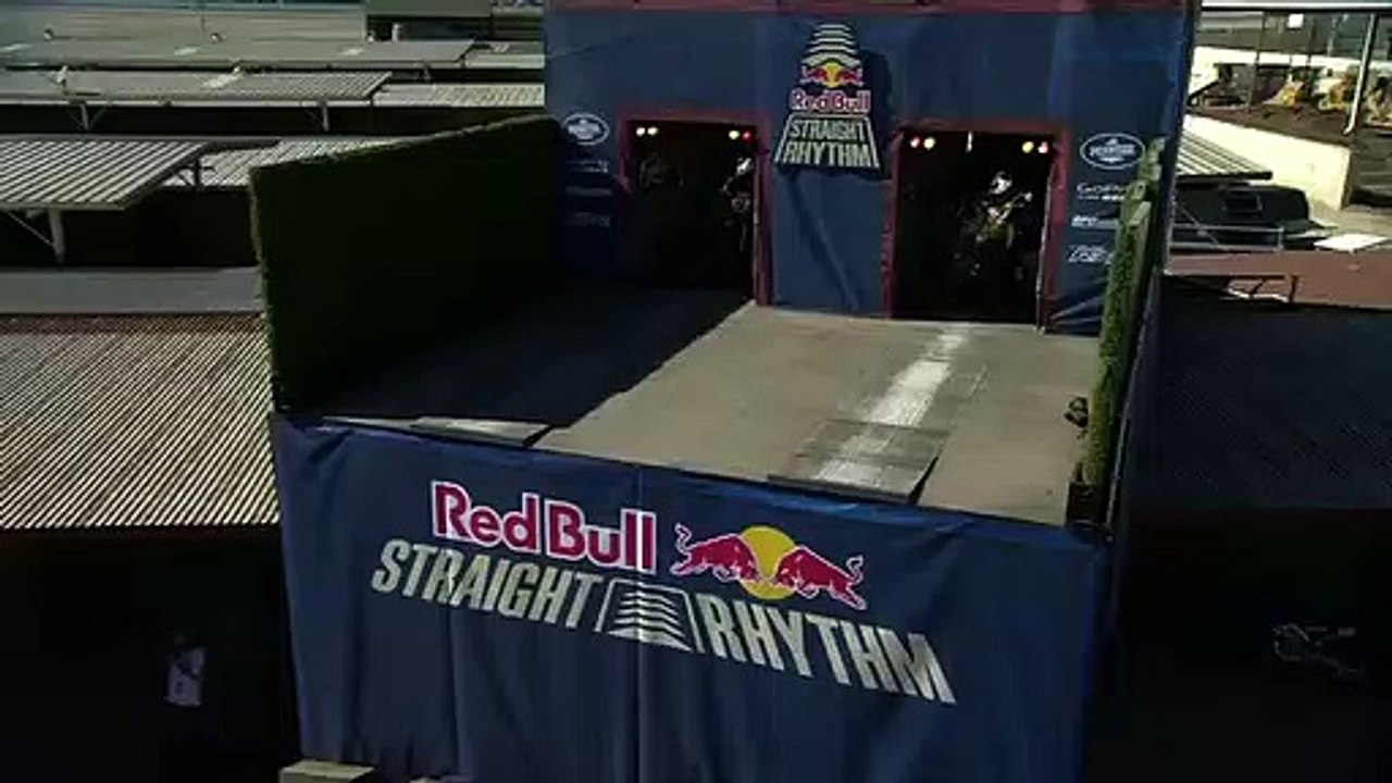 Ryan_Dungey_VS_James_Stewart_Semifinals_-_Red_Bull_Straight_Rhythm_2015