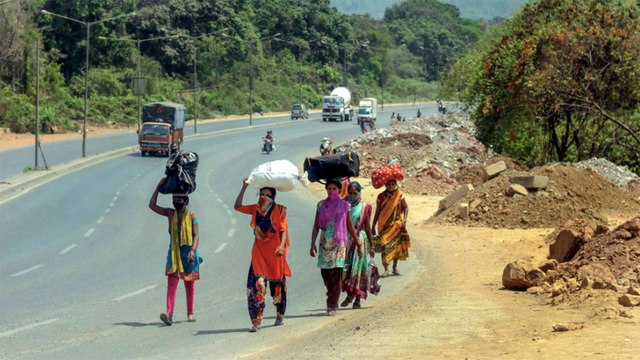 Here's what CM Yogi said about employment of labourers
