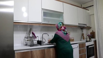 Depremzede "Azize" ve ailesi, ikinci hayatlarını yaşıyor