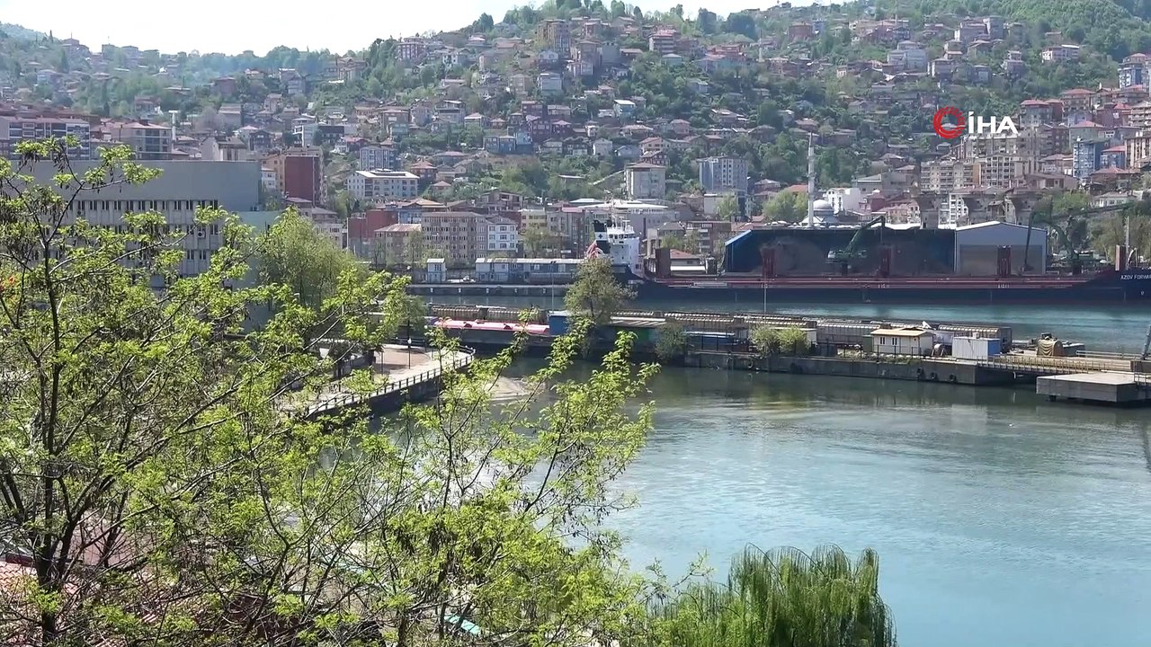 Vatandaşlar kısıtlamaya uydu şehir boş kaldı