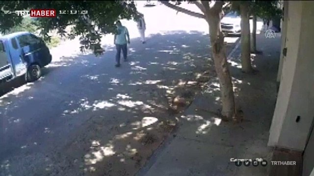 Hafter'in sivilleri öldürdüğü saldırılar güvenlik kameralarınca kaydedildi