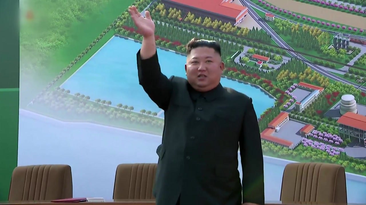 김정은, 20일 만에 공개활동...어제 비료공장 준공식 참석 / YTN