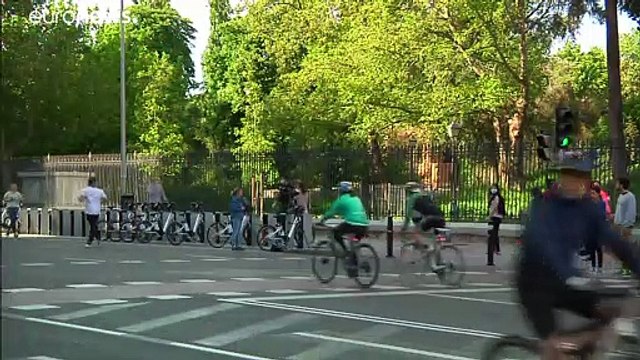 Espanhóis voltam a sair para fazer desporto