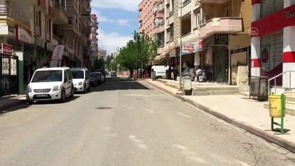 Yurt genelinde "Evde kal" çağrısına büyük ölçüde riayet ediliyor