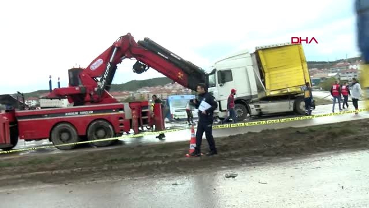 Ankara TIR ve EGO otobüsü çarpıştı, yaralılar var