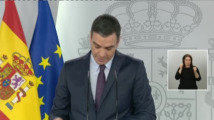 Sánchez: "Veremos antes el fútbol por televisión que en estadios"