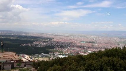 27 metrelik horoz heykeli için ışıklandırma çalışması başlatıldı