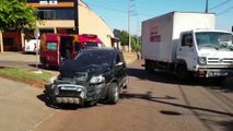 Carro e caminhão colidem no Bairro Floresta e socorristas são acionados