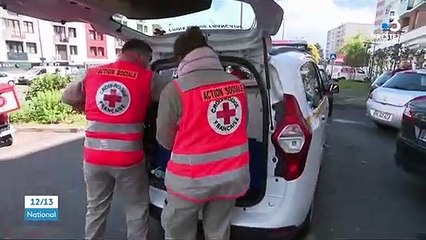 Val-d’Oise : élan de solidarité des bénévoles de la Croix-Rouge qui distribuent des repas aux plus démunis