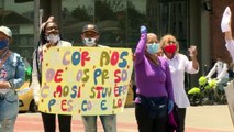 Familiares de reclusos exigen mejores condiciones sanitarias en cárceles colombianas