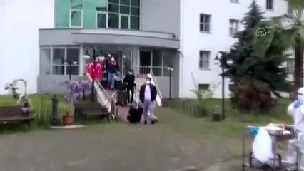 Karantina süresi dolan 262 kişi evlerine uğurlandı