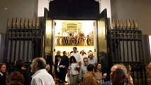 Teatro SAN CARLO NAPOLI - Uscita degli artisti per la CARMEN
