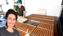 Karantinadaki kadın mühendis, yurt çalışanlarına teşekkür için 30 tepsi baklava ısmarladı