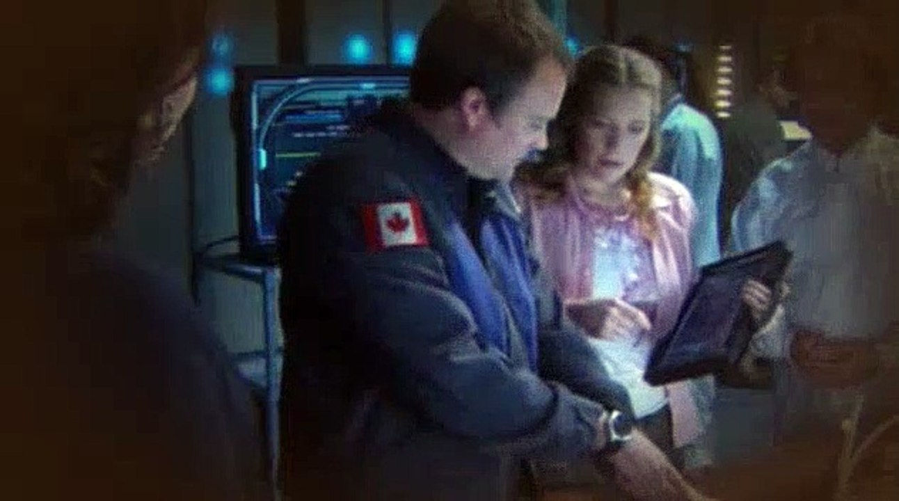 Stargate Atlantis S03E08 McKay And Mrs. Miller