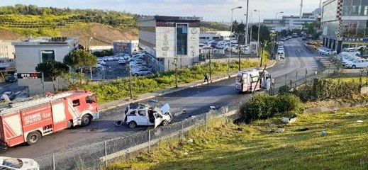 Bariyerleri aşan araç yan yola uçtu: 1 ölü, 1 yaralı