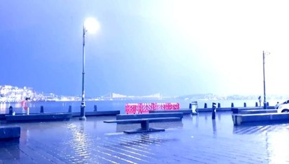 İstanbul'da gök gürültülü sağanak yağış etkili oldu