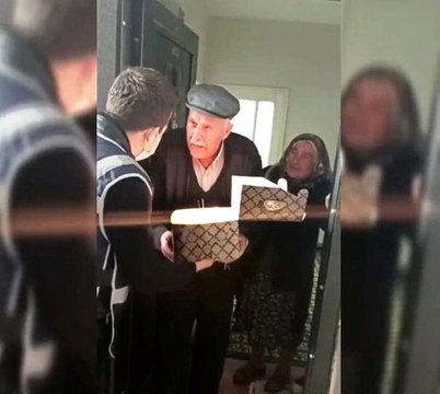 86 yaşına giren Veli amcaya doğum günü sürprizi