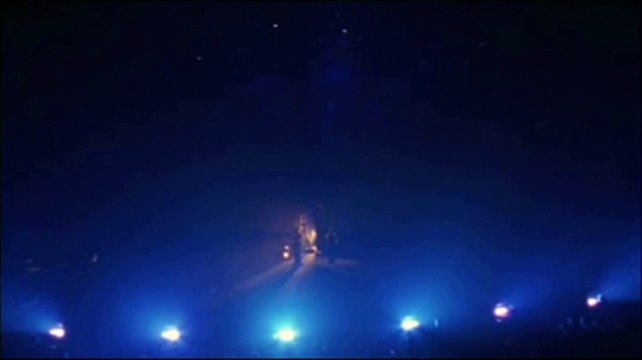 MYLÈNE FARMER (LIVE) ↔ “MYLÈNE IS CALLING” → MYLENIUM TOUR : MYLÈNE FARMER (LIVE PALAIS OMNISPORT PARIS BERCY / 1999) — (ALBUM DE MYLÈNE FARMER)