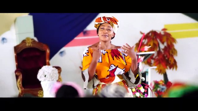 CLAIRE BAHI -JE T'AI EU (Clip Officiel)