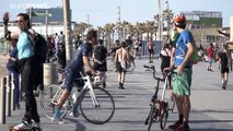Los españoles vuelven a salir a la calle tras casi 50 días de encierro