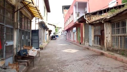 Keban'da cadde ve sokaklar boş kaldı