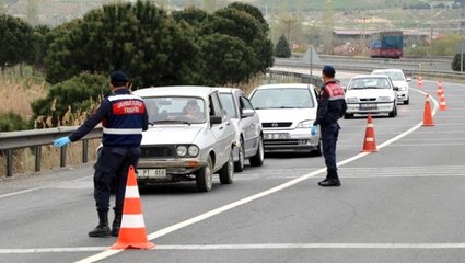 Son dakika: 31 ile yönelik giriş-çıkış kısıtlaması, Pazartesi 00.00'a kadar uzatıldı