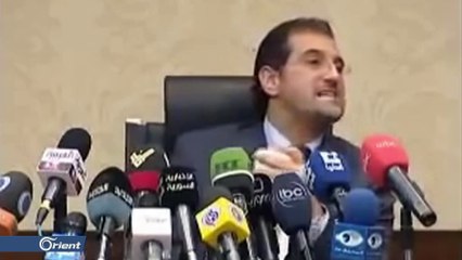 رامي مخلوف يدعو بشار لذبح بقرة من مزرعة سوريا وتوزيعها لسد أفواه الموالين